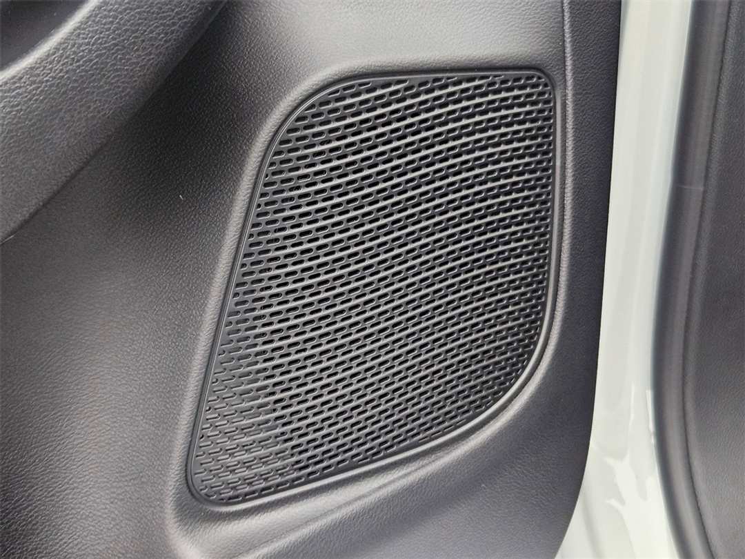 2026 Chrysler Pacifica Select - Image 12