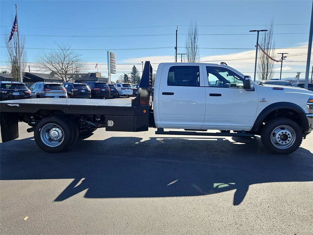 2026 Ram 5500Hd Tradesman - Image 7