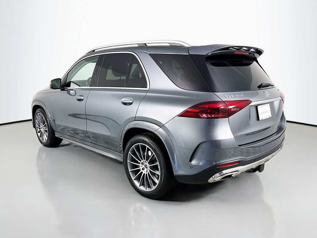 2026 Mercedes-Benz GLE GLE 450 - Image 3