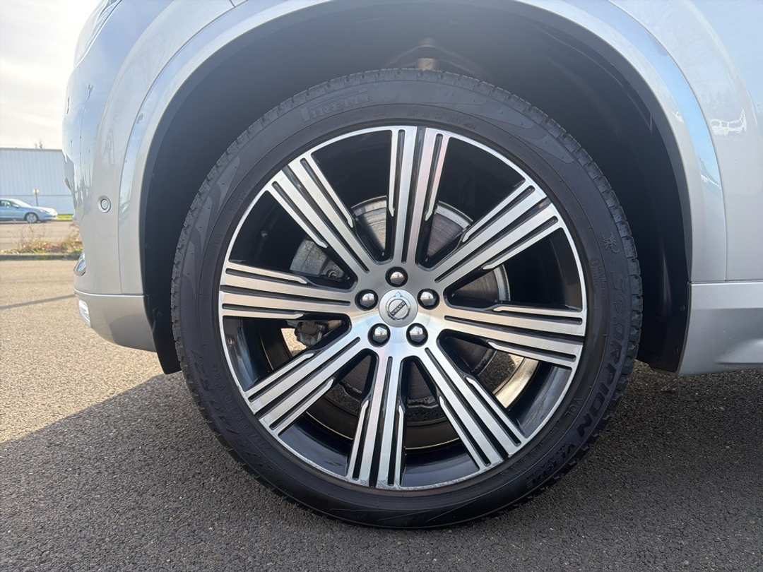 2022 Volvo Xc90 T6 Inscription - Image 9