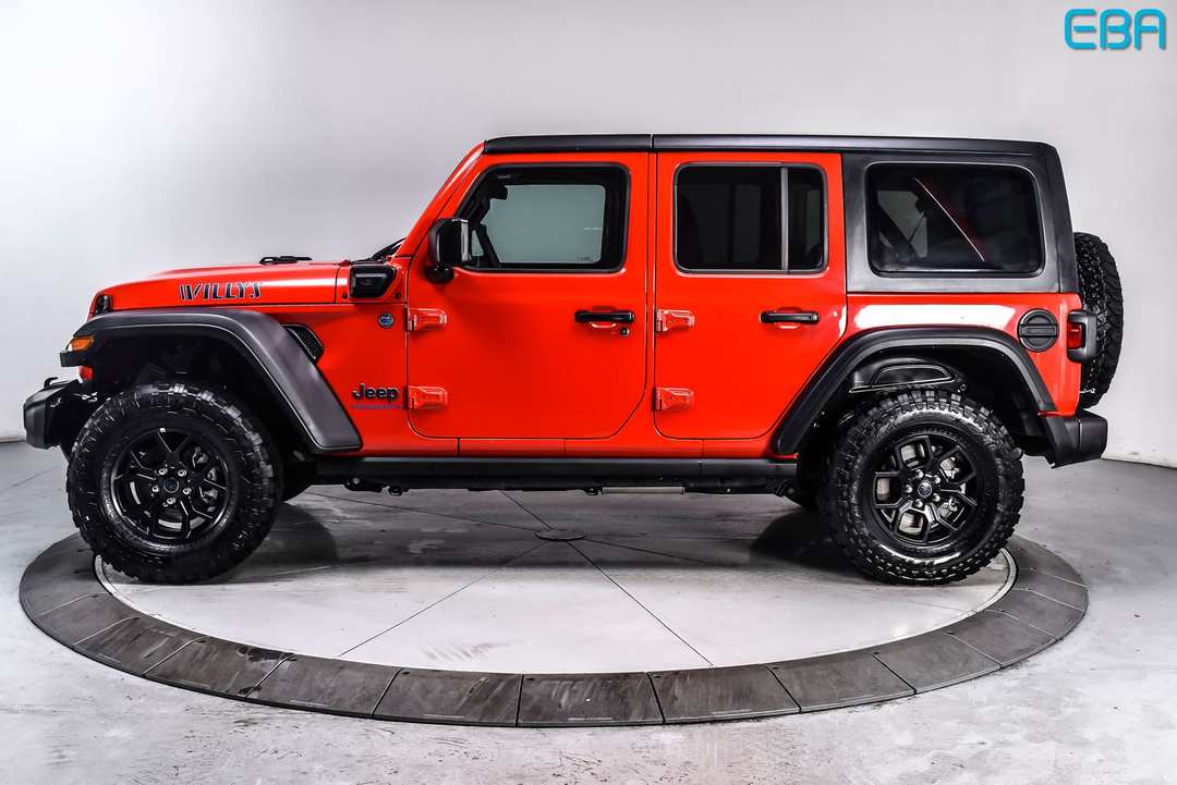 2025 Jeep Wrangler Willys 4xe - Image 3