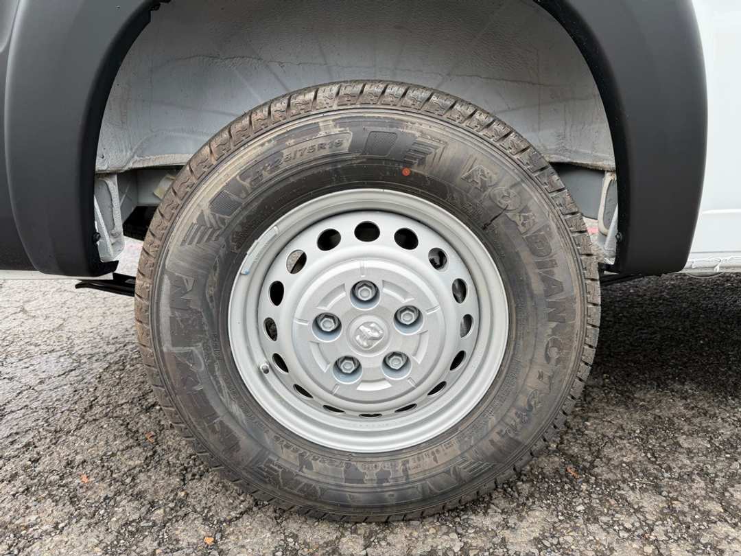2026 Ram Promaster 1500 Low Roof - Image 10