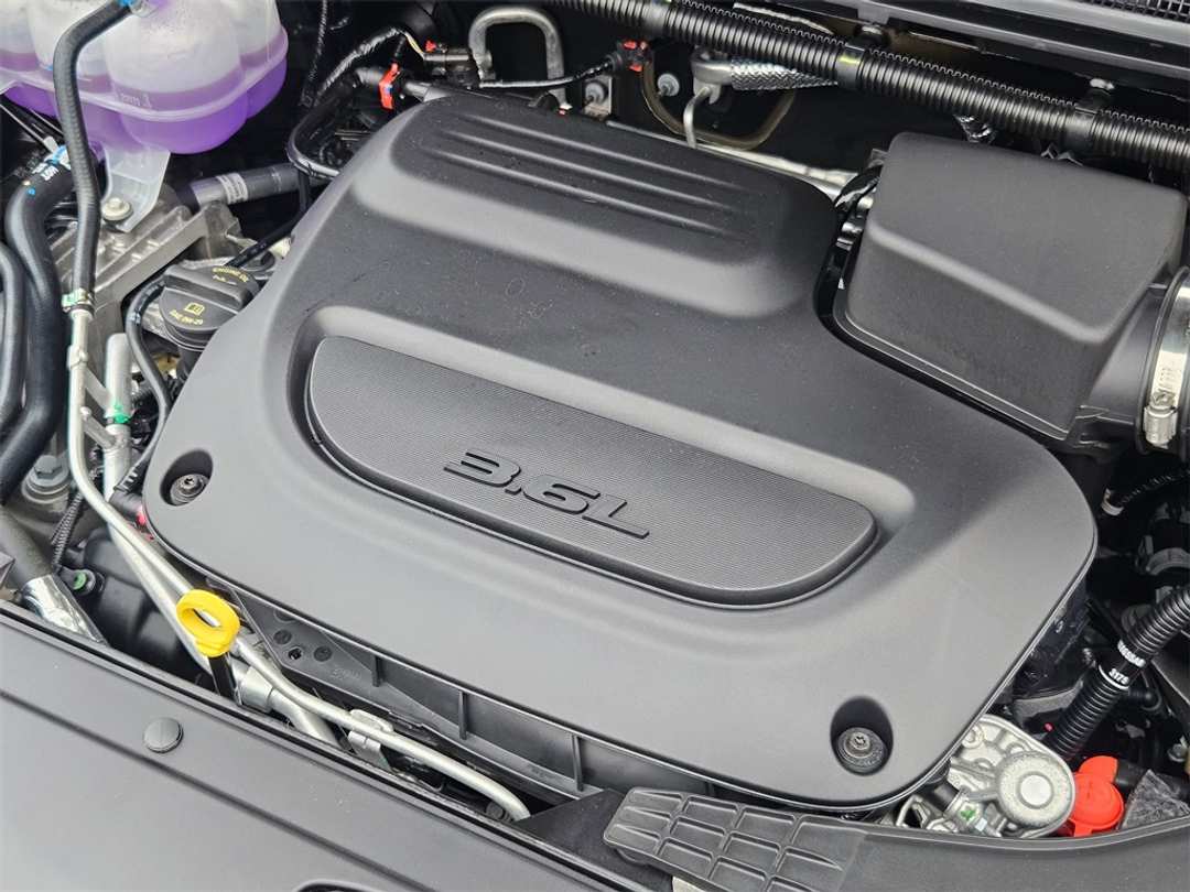 2026 Chrysler Pacifica Select - Image 41