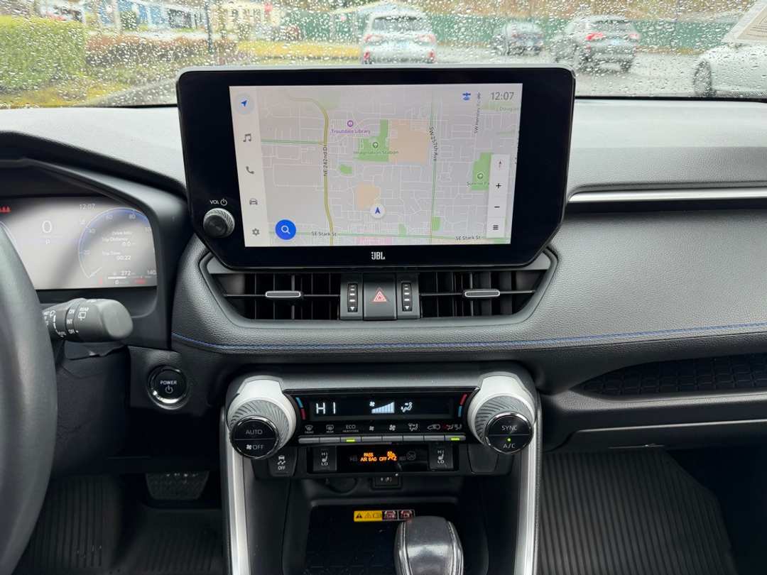 2023 Toyota Rav4 XSE - Image 23