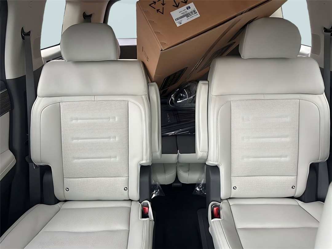 2026 Hyundai Santa Fe Calligraphy - Image 23