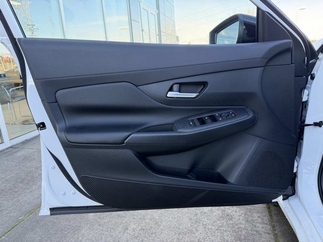 2026 Nissan Sentra SV - Image 11