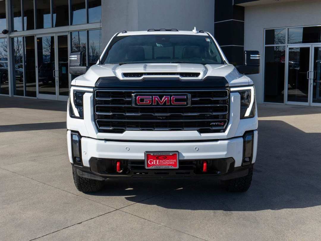 2024 GMC Sierra 2500Hd AT4 - Image 2