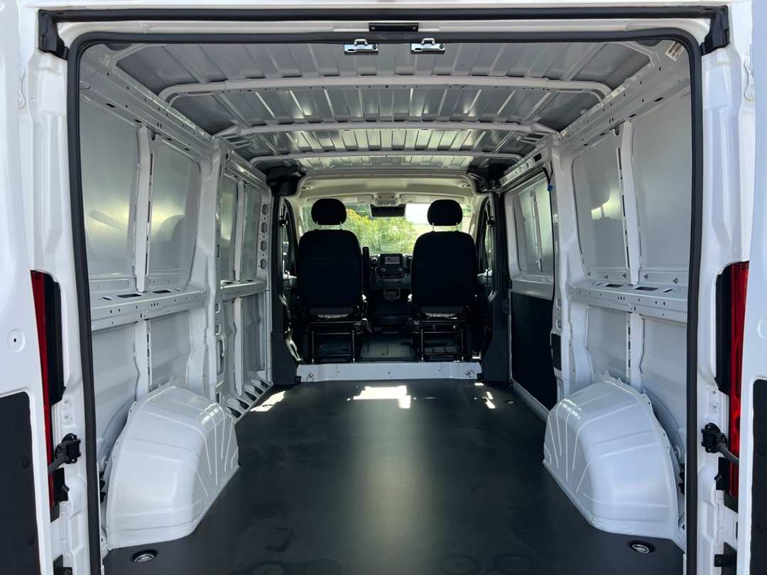 2026 Ram Promaster 1500 Low Roof - Image 9