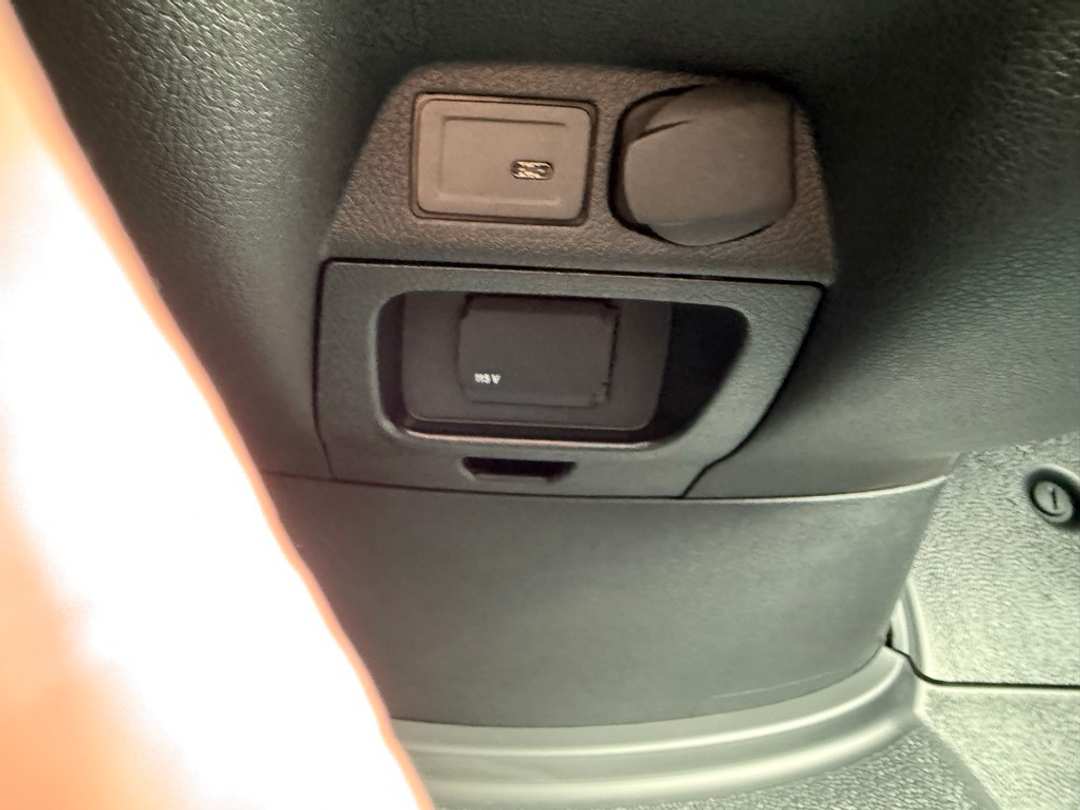 2026 Mercedes-Benz Sprinter 2500 Cargo 144 WB - Image 36