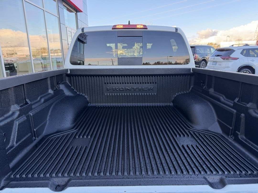 2026 Nissan Frontier SV - Image 10
