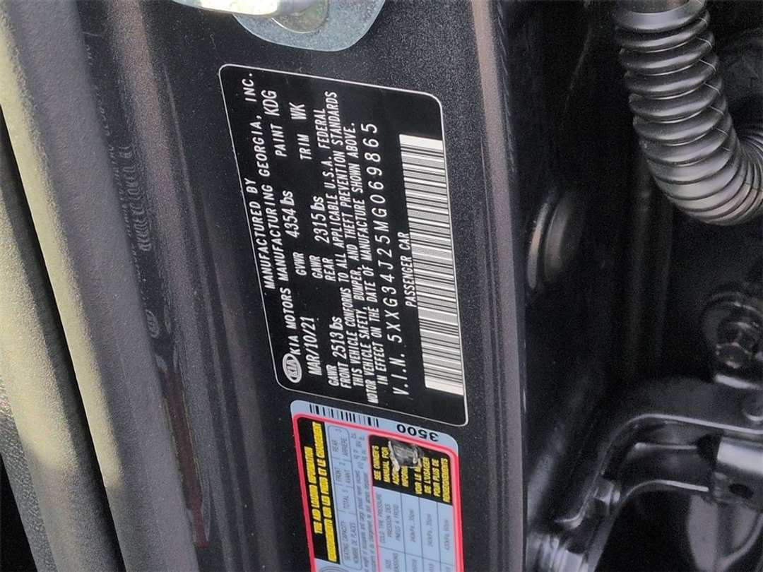 2021 Kia K5 EX - Image 36