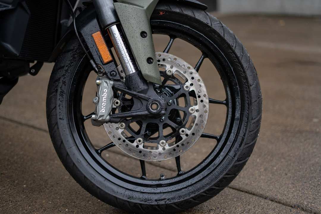 2025 Ducati Multistrada V2S - Image 9