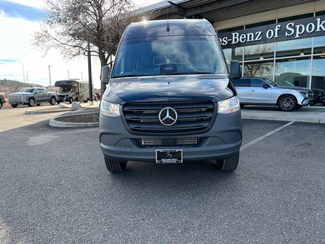 2025 Mercedes-Benz Sprinter 2500 Passenger 170 WB - Image 3