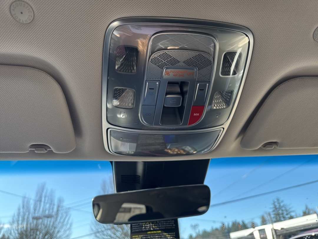 2026 Genesis Gv70 2.5T Advanced - Image 33