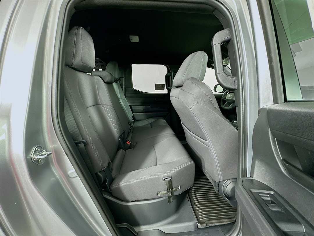 2025 Toyota Tacoma SR5 - Image 25