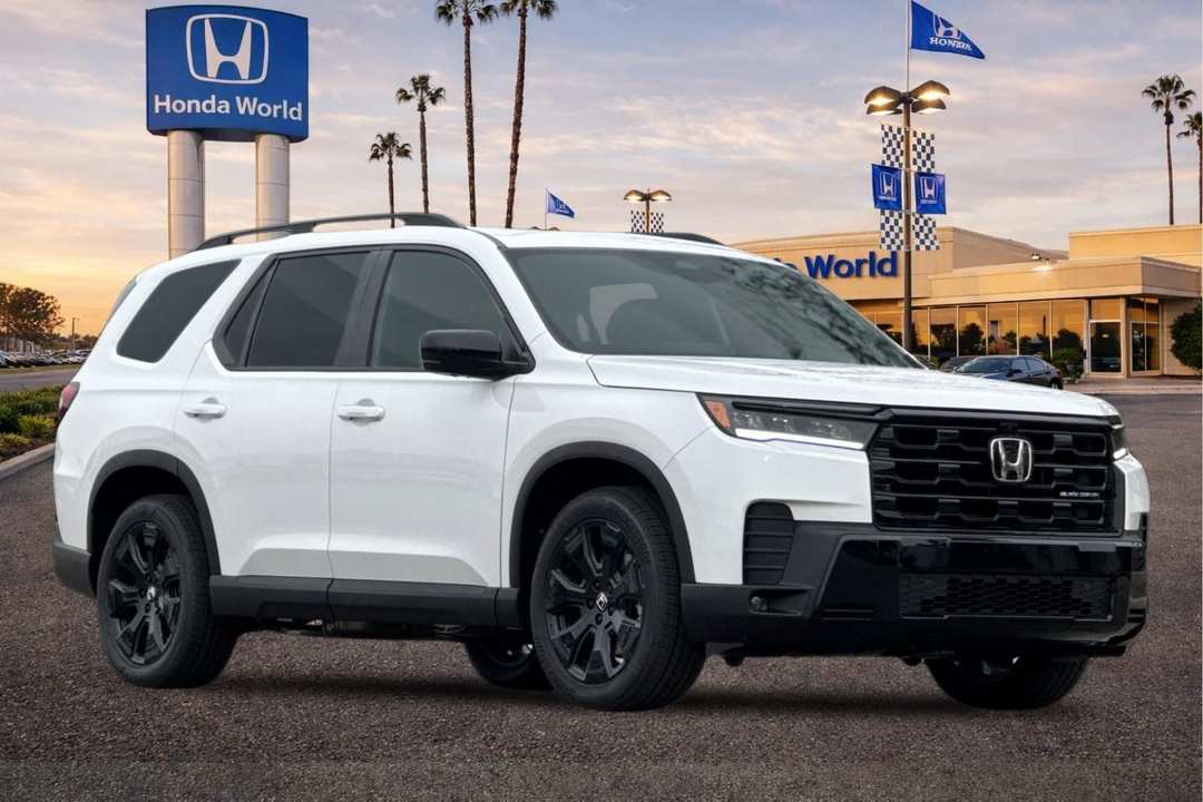 2026 Honda Pilot Black Edition - Image 2