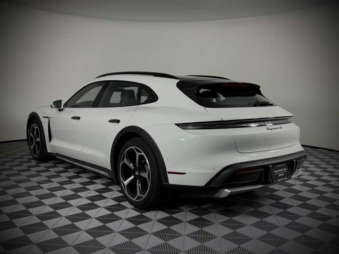 2025 Porsche Taycan Cross Turismo 4S - Image 3