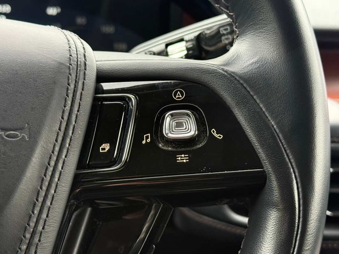 2023 Lincoln Aviator Reserve - Image 33