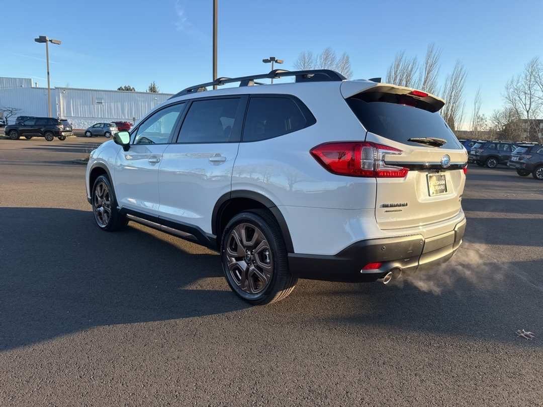 2026 Subaru Ascent Limited Bronze Edition - Image 5