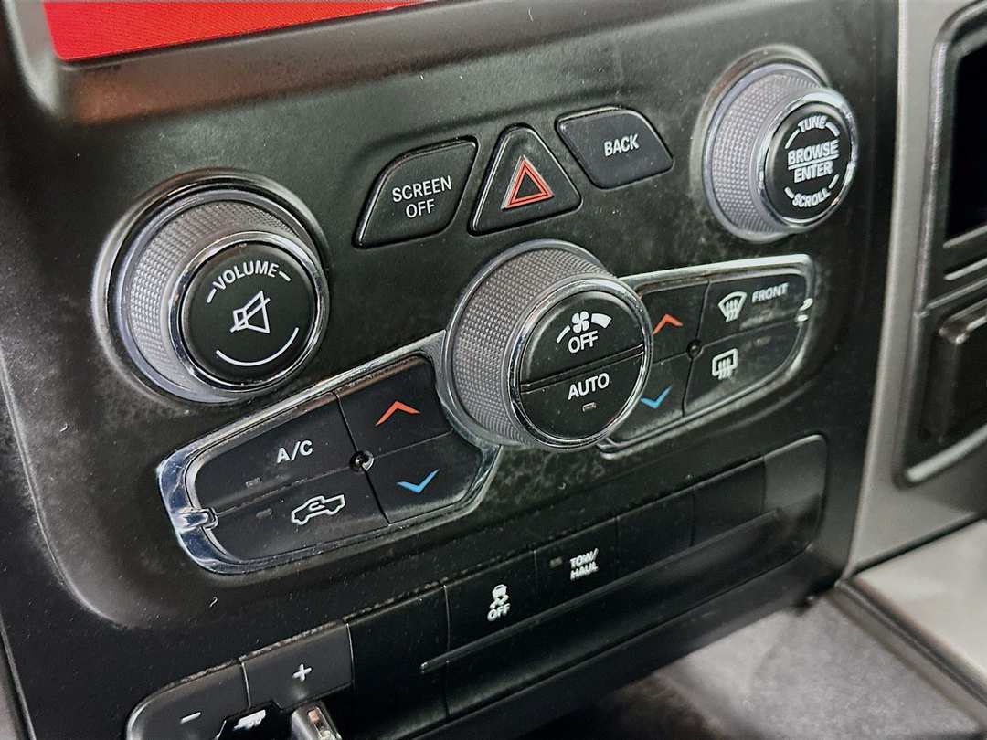 2023 Ram 1500 Classic SLT - Image 17