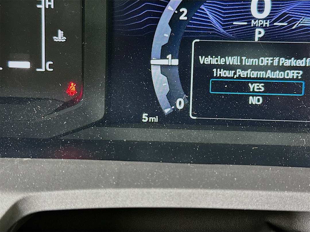 2025 Toyota Tacoma SR5 - Image 12