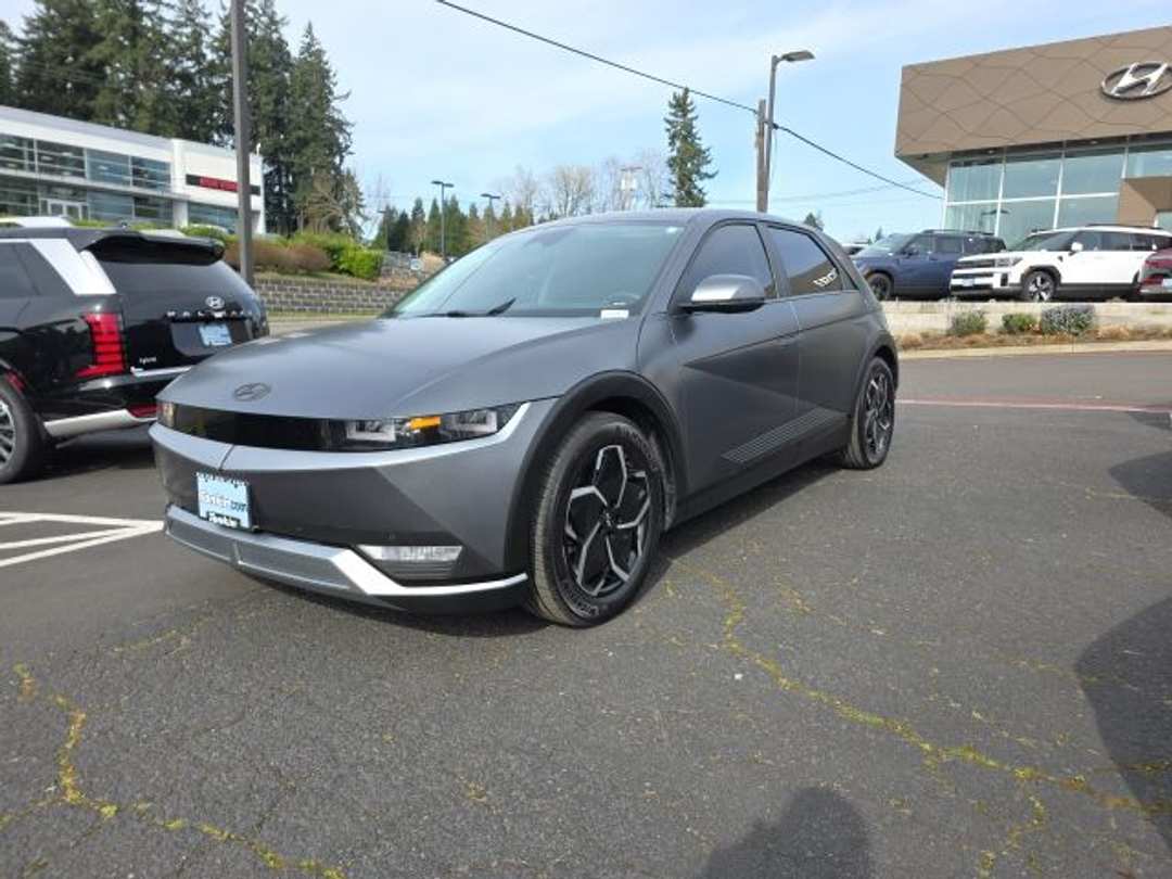 2023 Hyundai Ioniq 5 SEL - Image 3