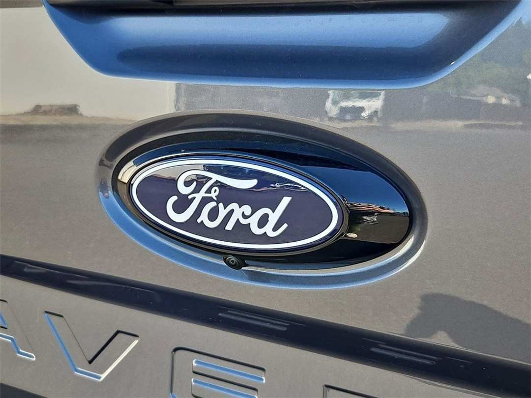 2025 Ford Maverick XLT - Image 28