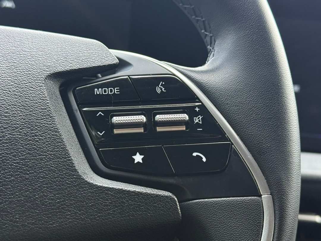 2024 Kia Ev6 Light - Image 32