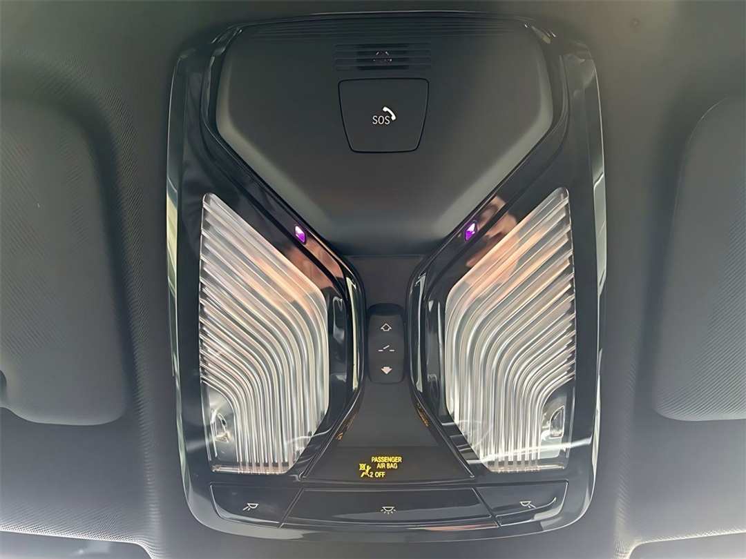 2023 BMW X5 xDrive40i - Image 18