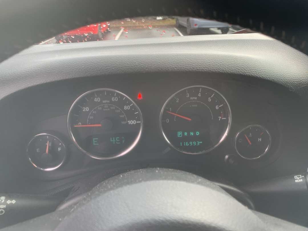 2016 Jeep Wrangler Unlimited Freedom Edition - Image 19