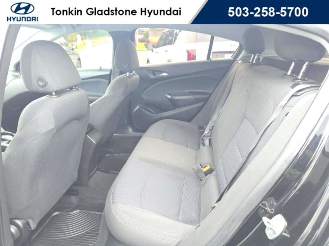 2019 Chevrolet Cruze LS - Image 25