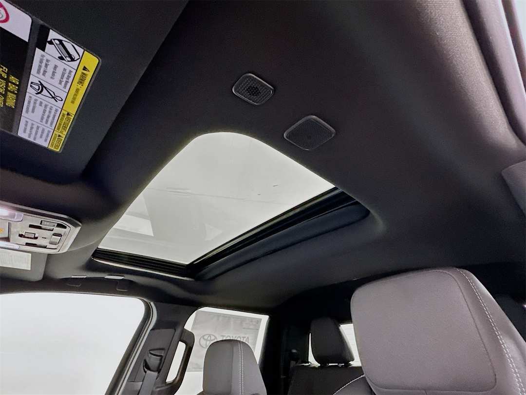 2025 Toyota Tacoma TRD Off Road - Image 23