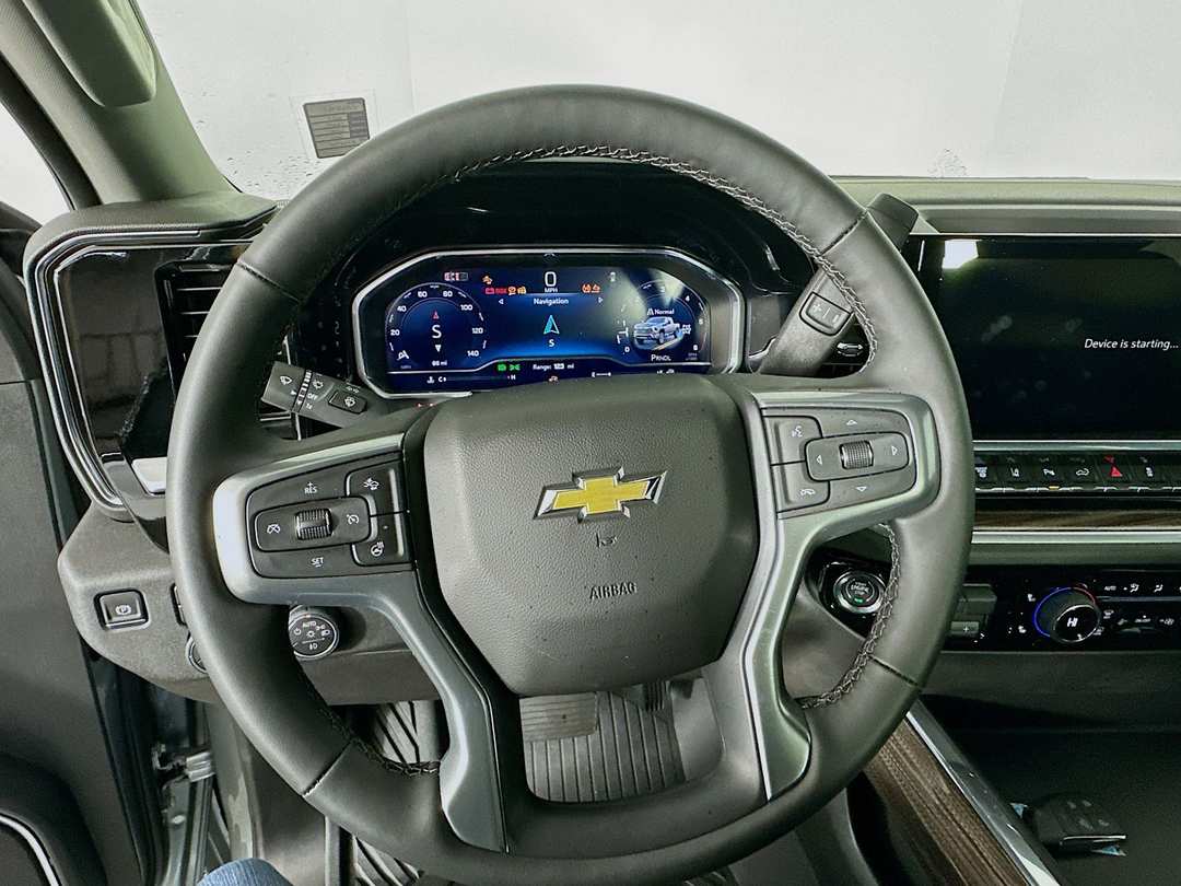 2025 Chevrolet Silverado 2500Hd LT - Image 12