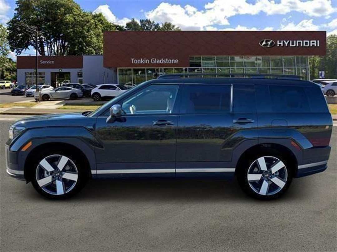 2026 Hyundai Santa Fe Limited - Image 3