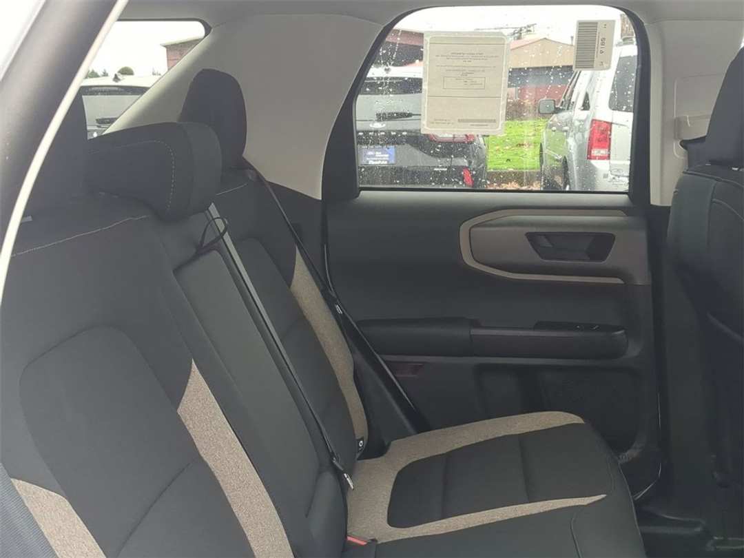2025 Ford Bronco Sport Big Bend - Image 27