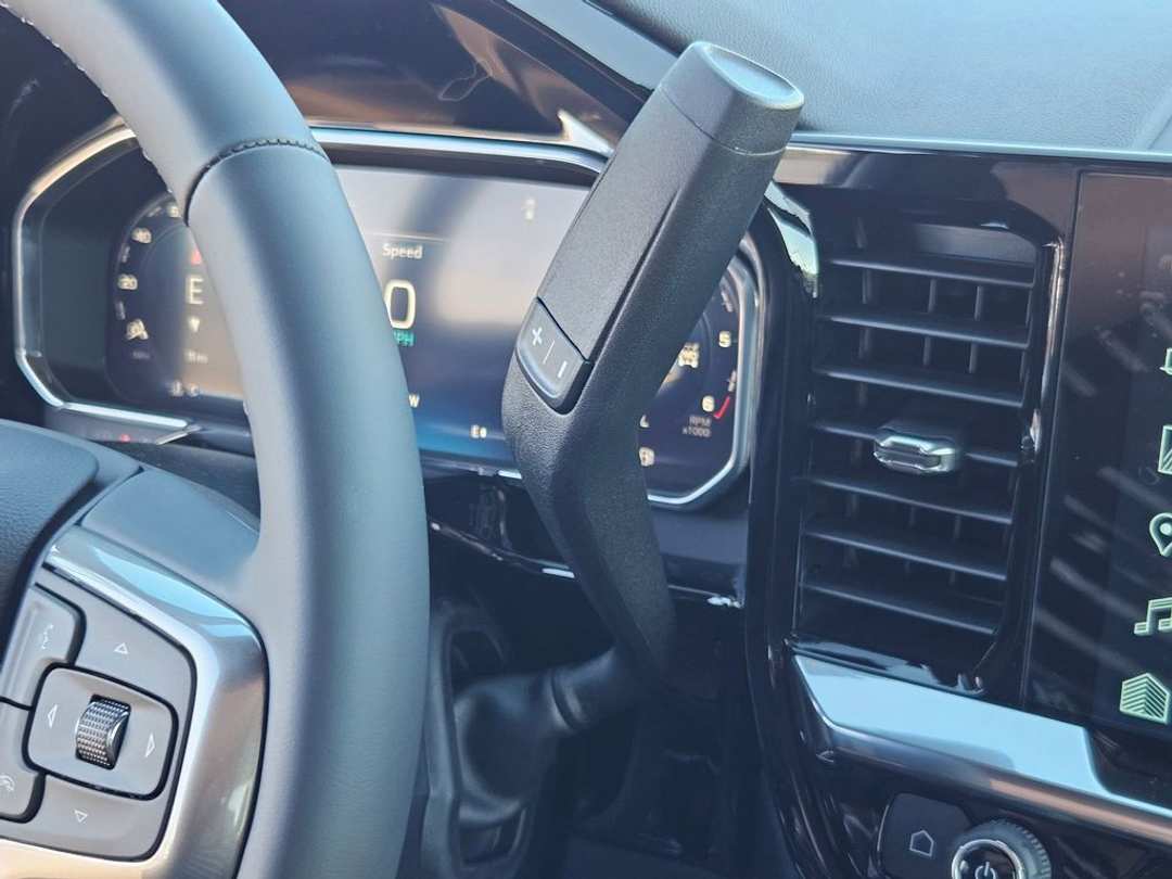 2026 Chevrolet Silverado 1500 RST - Image 18