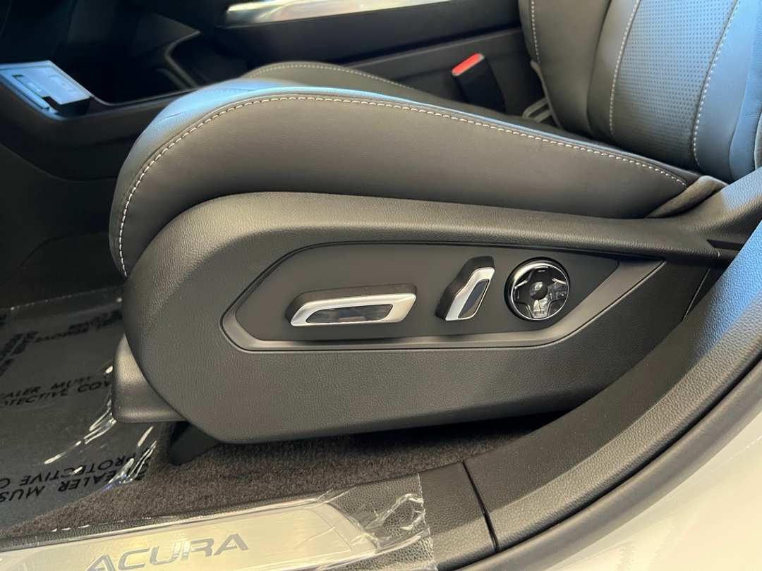 2026 Acura RDX Technology Package - Image 12