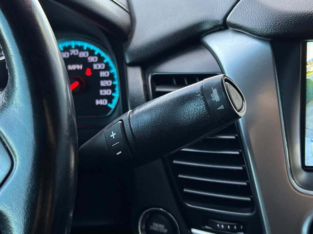 2019 Chevrolet Tahoe Premier - Image 22