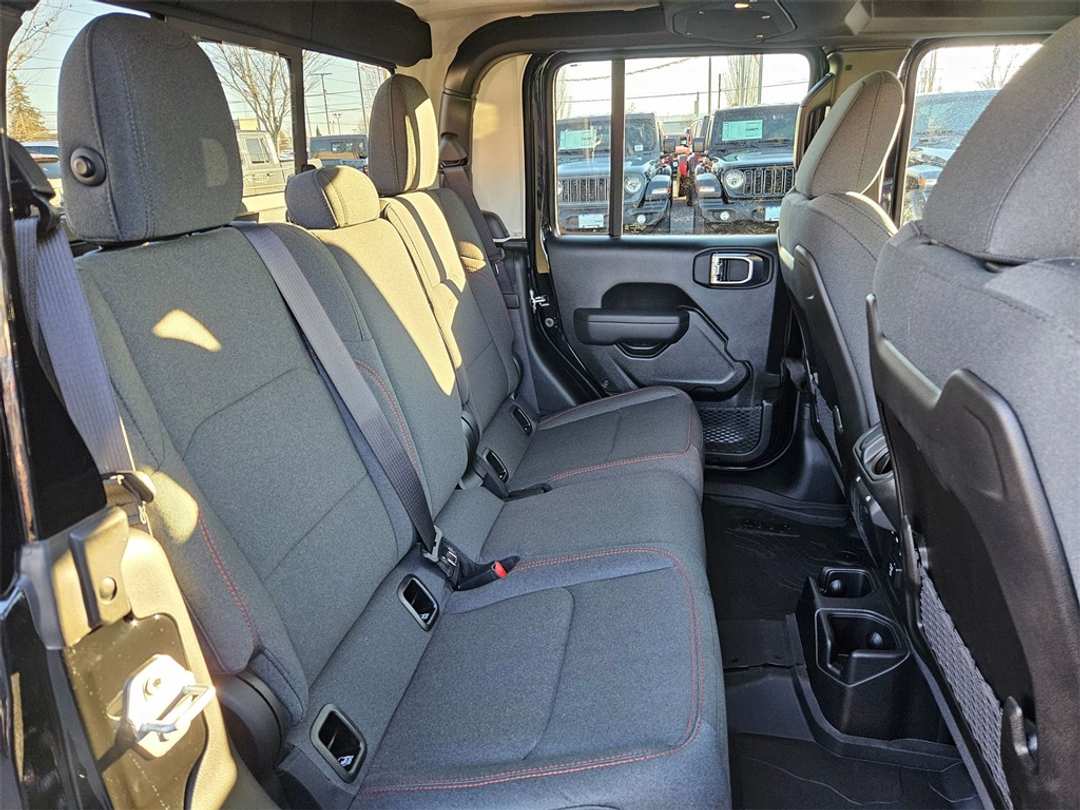 2026 Jeep Gladiator Rubicon - Image 36