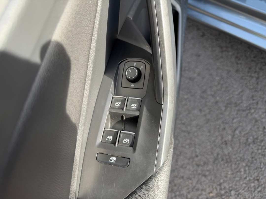 2021 Volkswagen Jetta RLine - Image 14