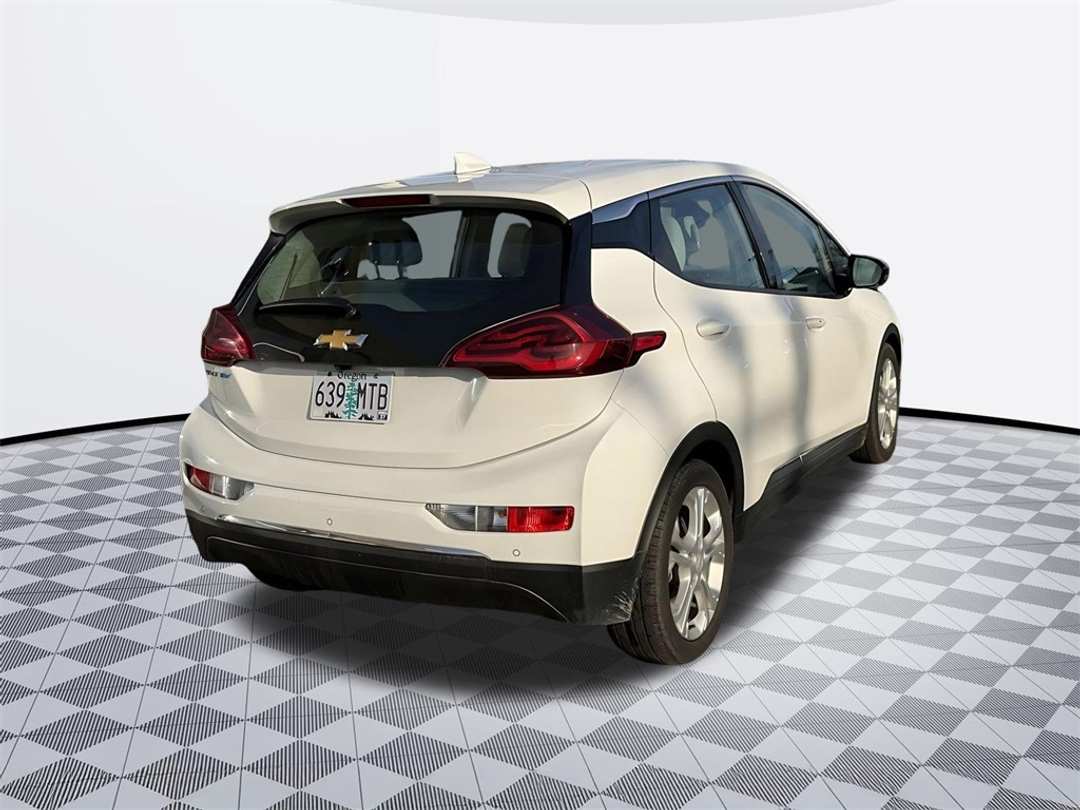 2020 Chevrolet Bolt Ev LT - Image 7
