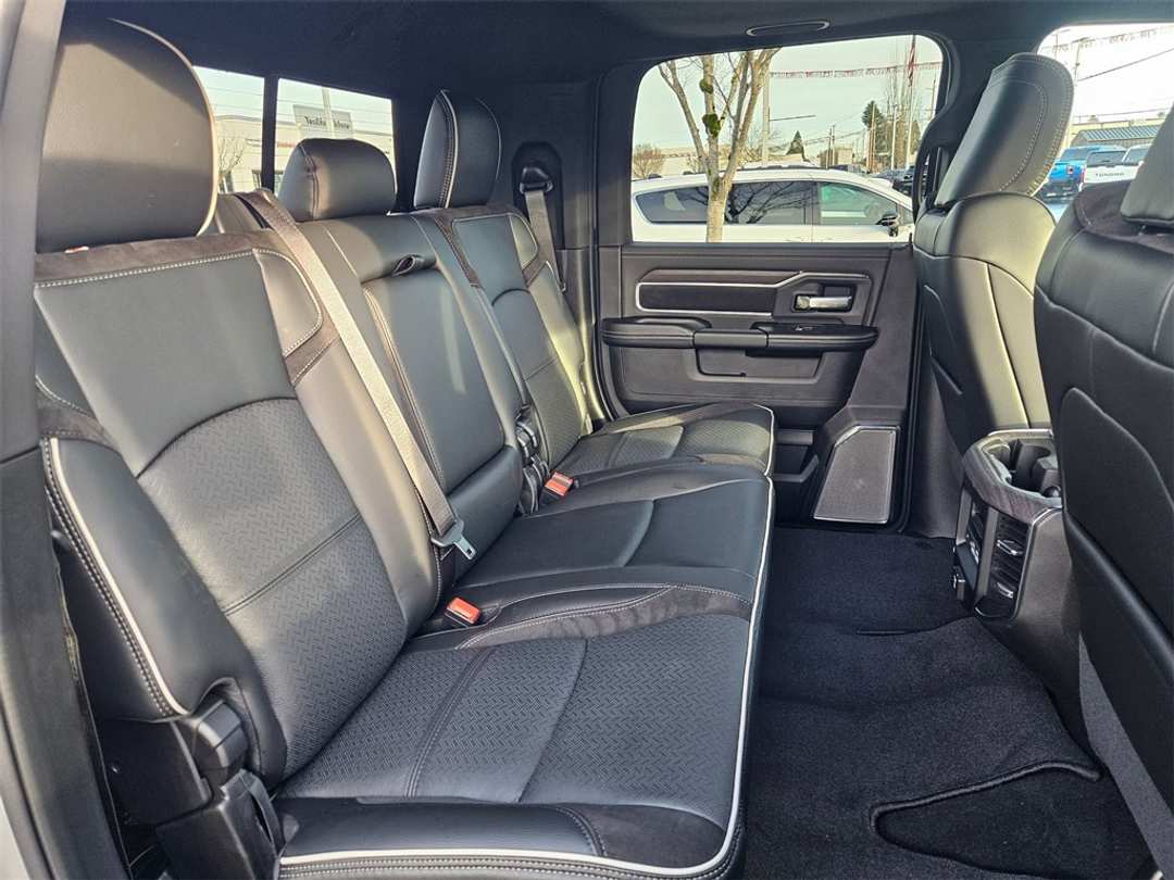 2026 Ram 2500 Laramie - Image 35