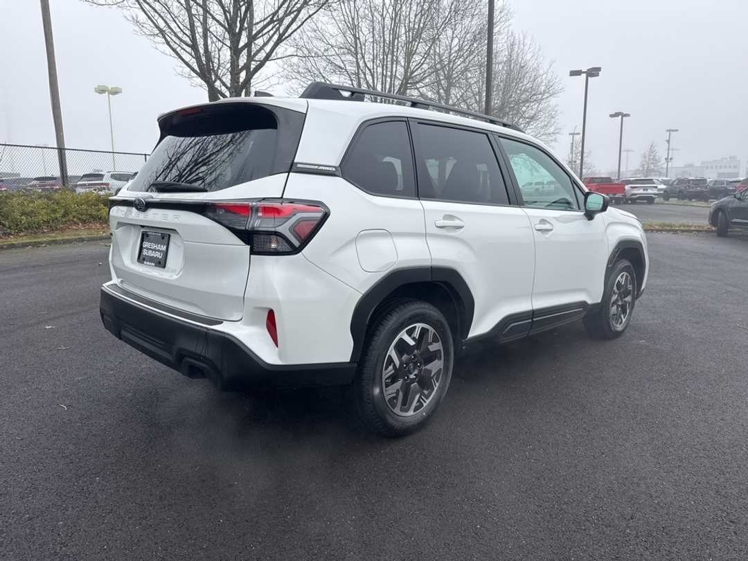 2026 Subaru Forester Premium - Image 7