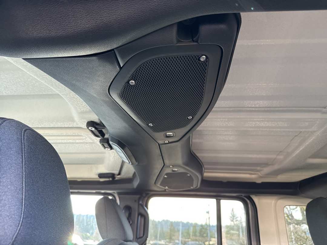 2026 Jeep Wrangler Willys - Image 25