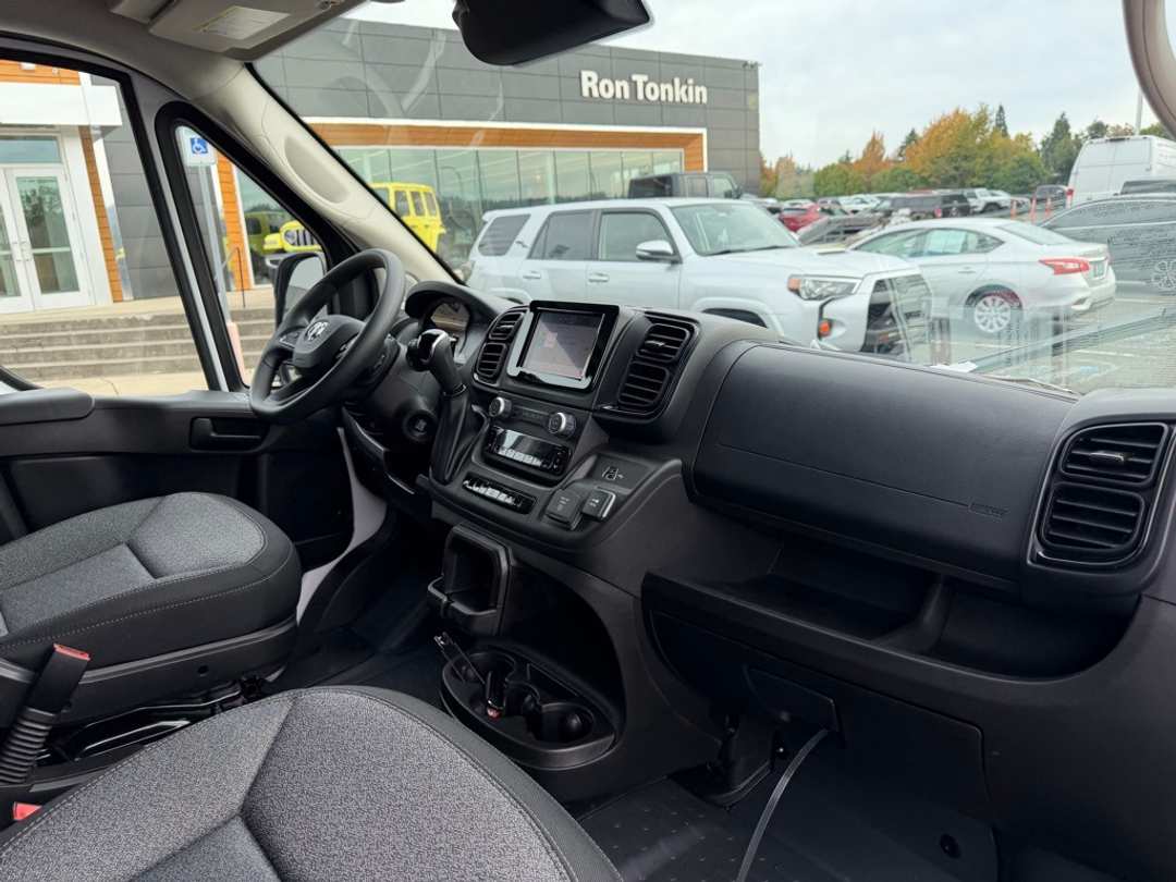 2026 Ram Promaster 2500 High Roof - Image 31