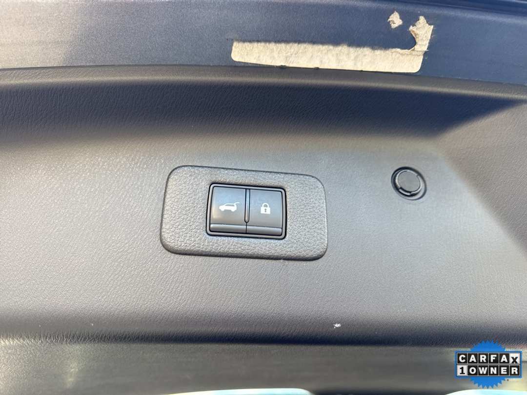 2024 Nissan Armada SL - Image 14