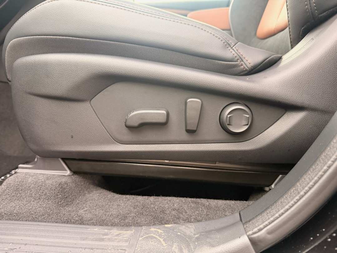 2026 Subaru Forester Touring - Image 16