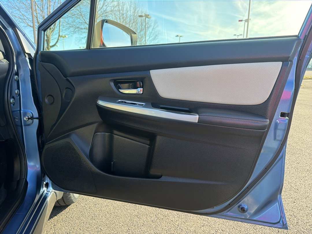 2017 Subaru Crosstrek 2.0i Limited - Image 25