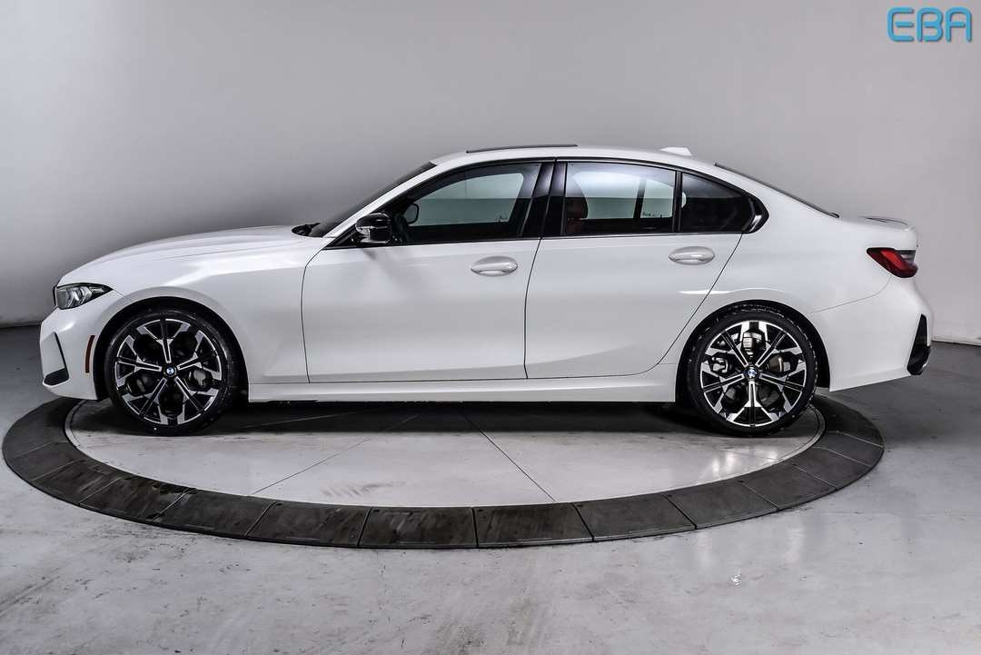 2025 BMW 3 Series 330i xDrive - Image 3