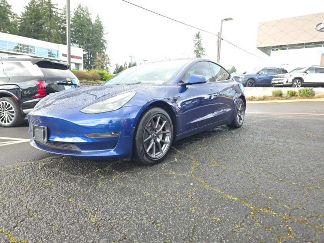 2023 Tesla Model 3 Base - Image 3